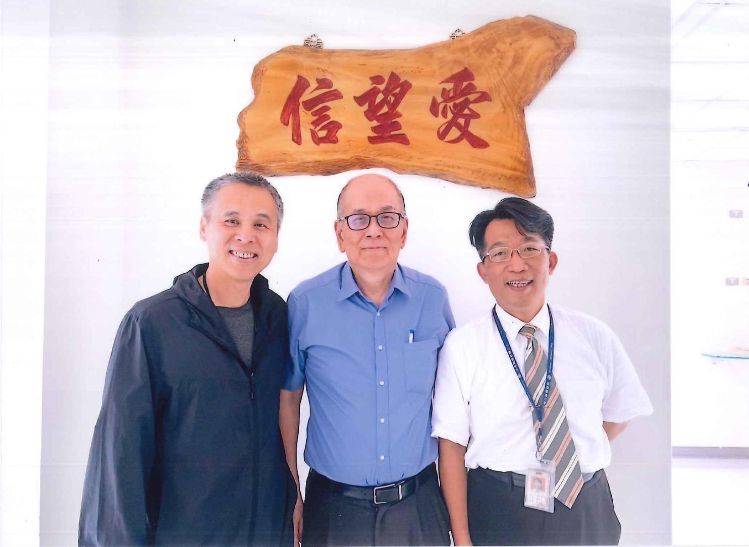 圖10-2-1/基督是我知足的祕訣。只要我有祂,只要我在祂裡面,就凡事都能作。.jpg