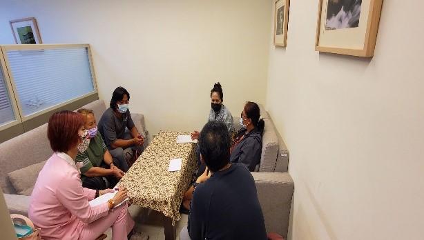 圖7-19-1／家屬討論後續照護.jpg