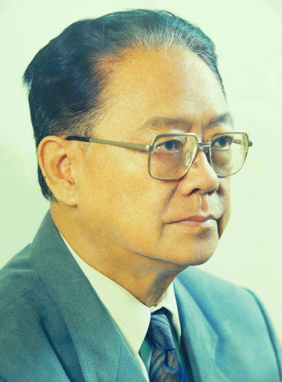 序號64-1-吳震春董事長.jpg